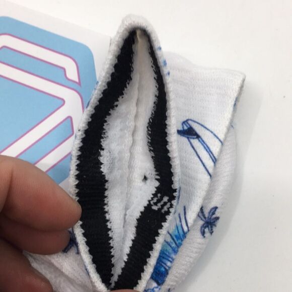 Hexxee Catch Some Waves Beach Pacific Ocean Socks Size Small - Picture 8 of 9